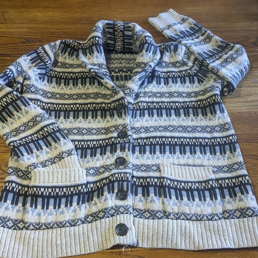 Eddie Bauer Black and Cream Patterned Cardigan
